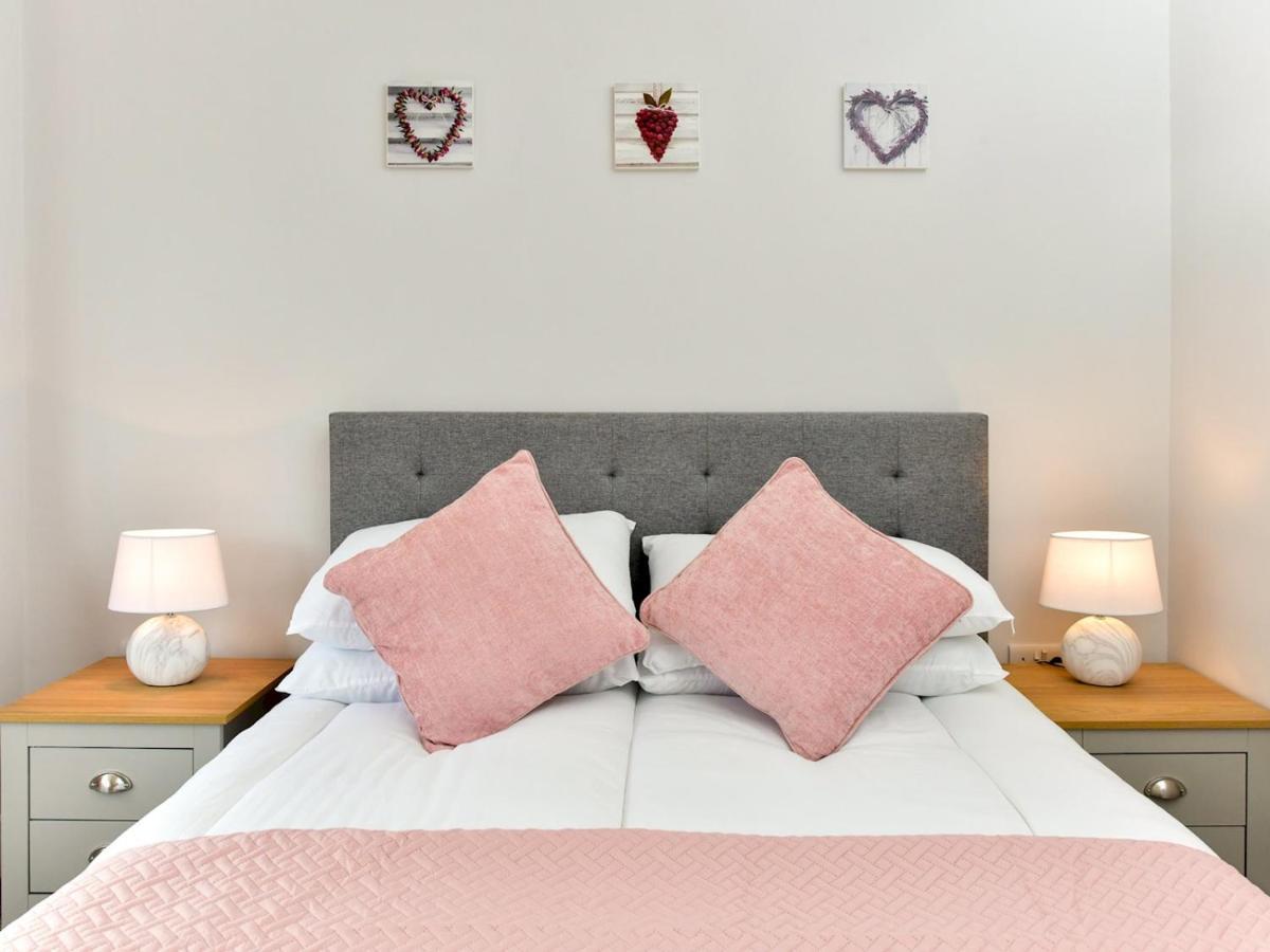Pass The Keys Newly Refurbished Modern Bungalow - Pets Welcome Villa Swansea Luaran gambar